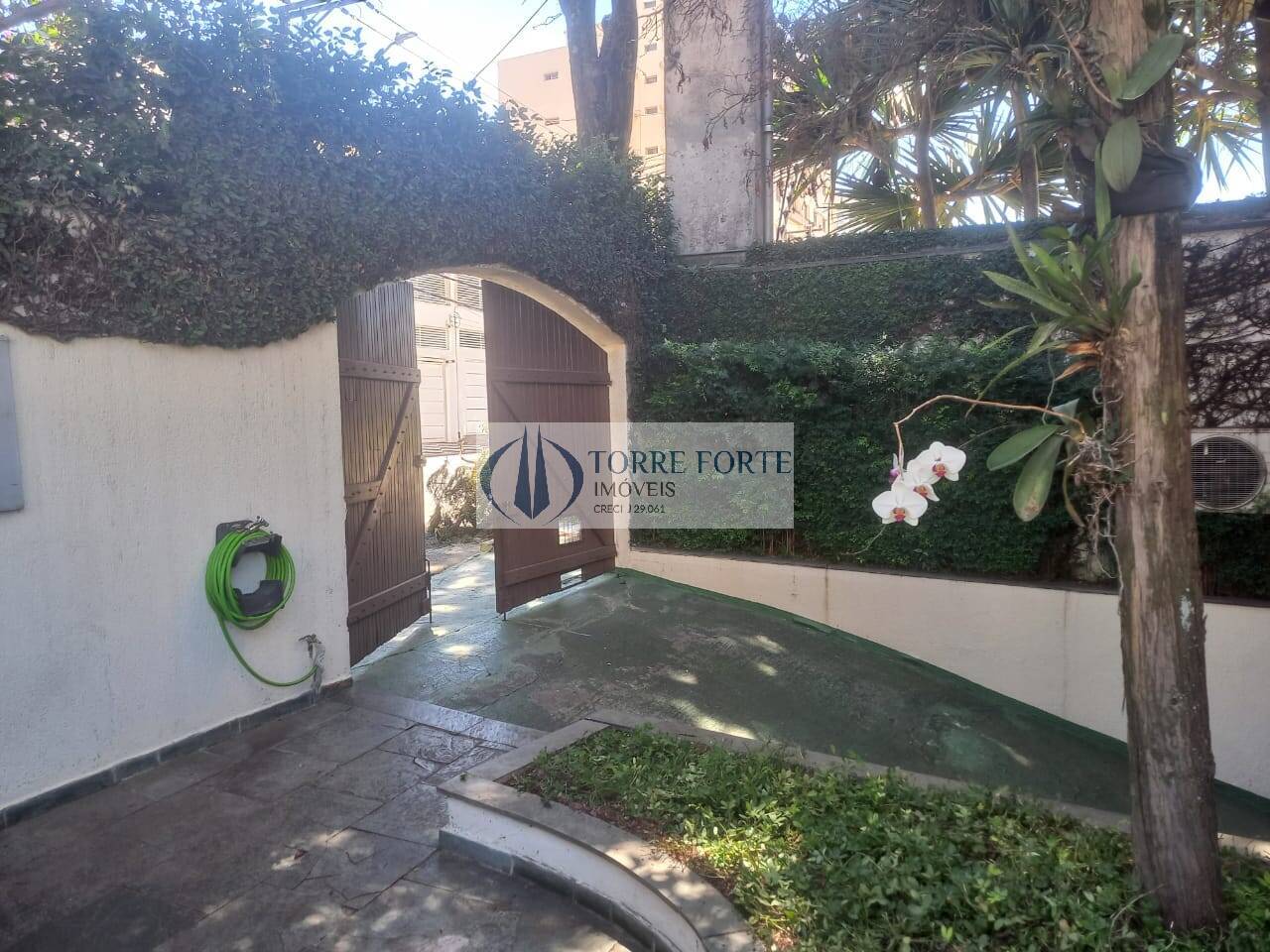 Sobrado, 7 quartos, 340 m² - Foto 6