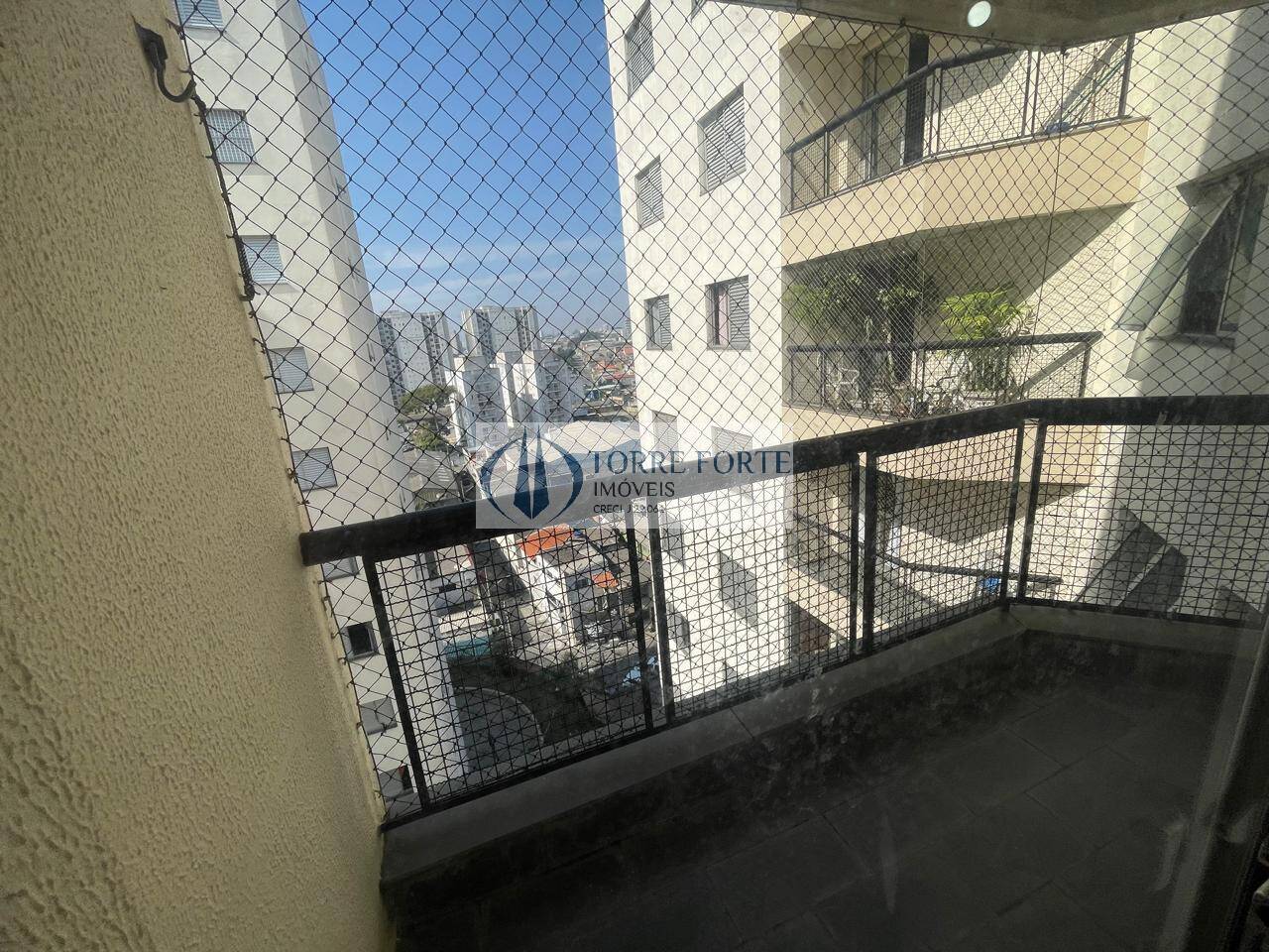 Apartamento para alugar com 2 quartos, 55m² - Foto 6