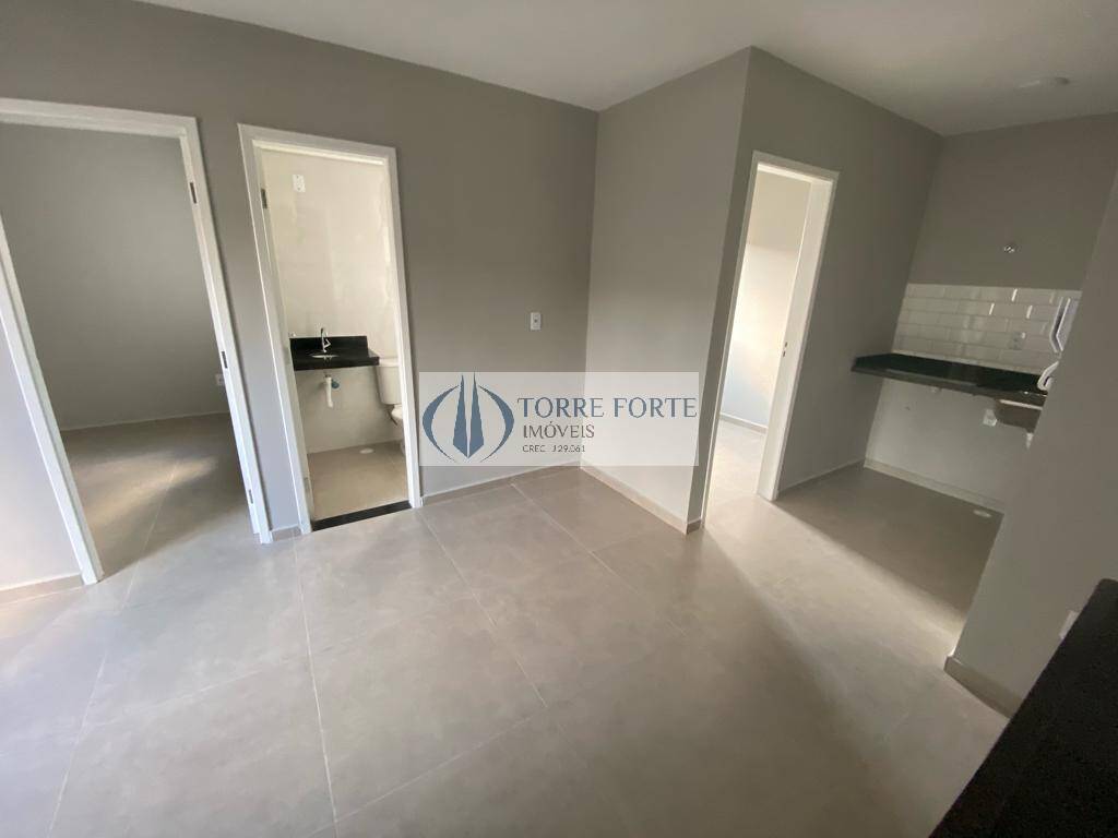 Apartamento à venda com 2 quartos, 45m² - Foto 7