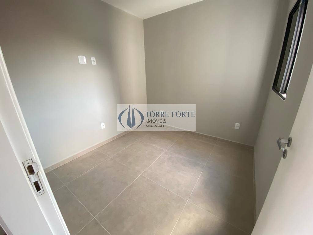 Apartamento à venda com 2 quartos, 45m² - Foto 8