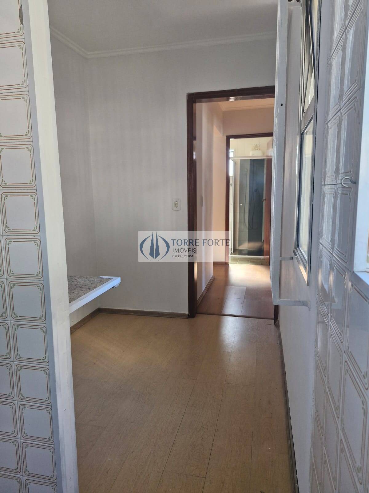 Apartamento à venda com 3 quartos, 72m² - Foto 4