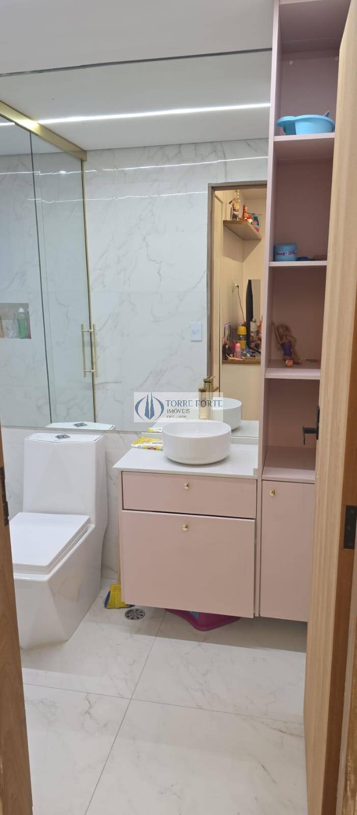 Casa à venda com 2 quartos, 220m² - Foto 26