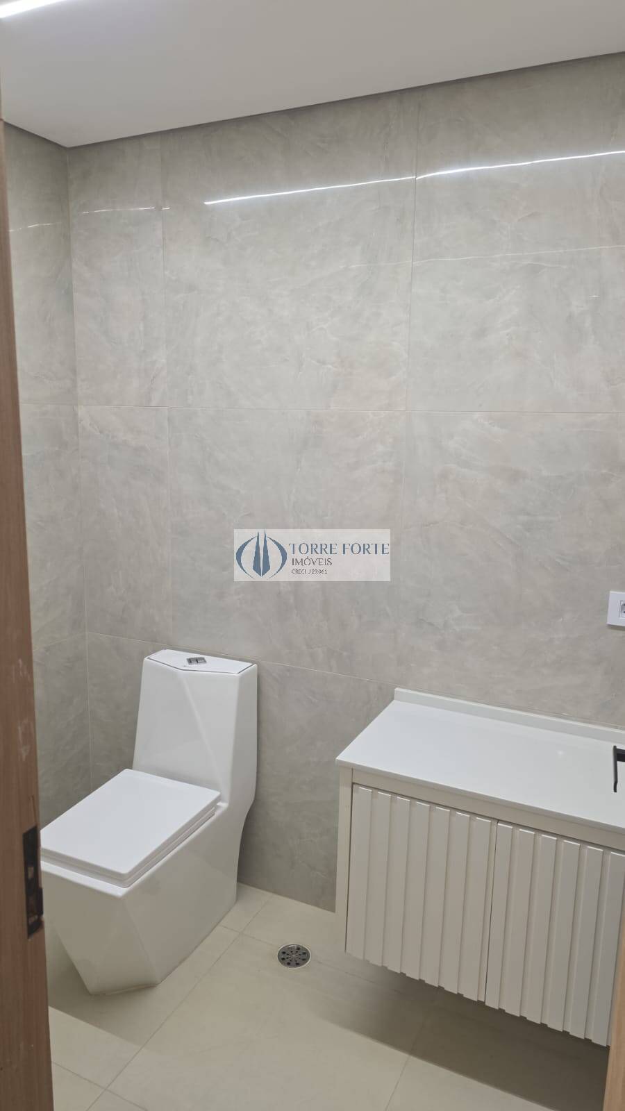 Casa à venda com 2 quartos, 220m² - Foto 28