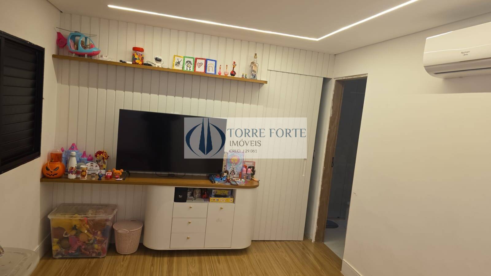 Casa à venda com 2 quartos, 220m² - Foto 20