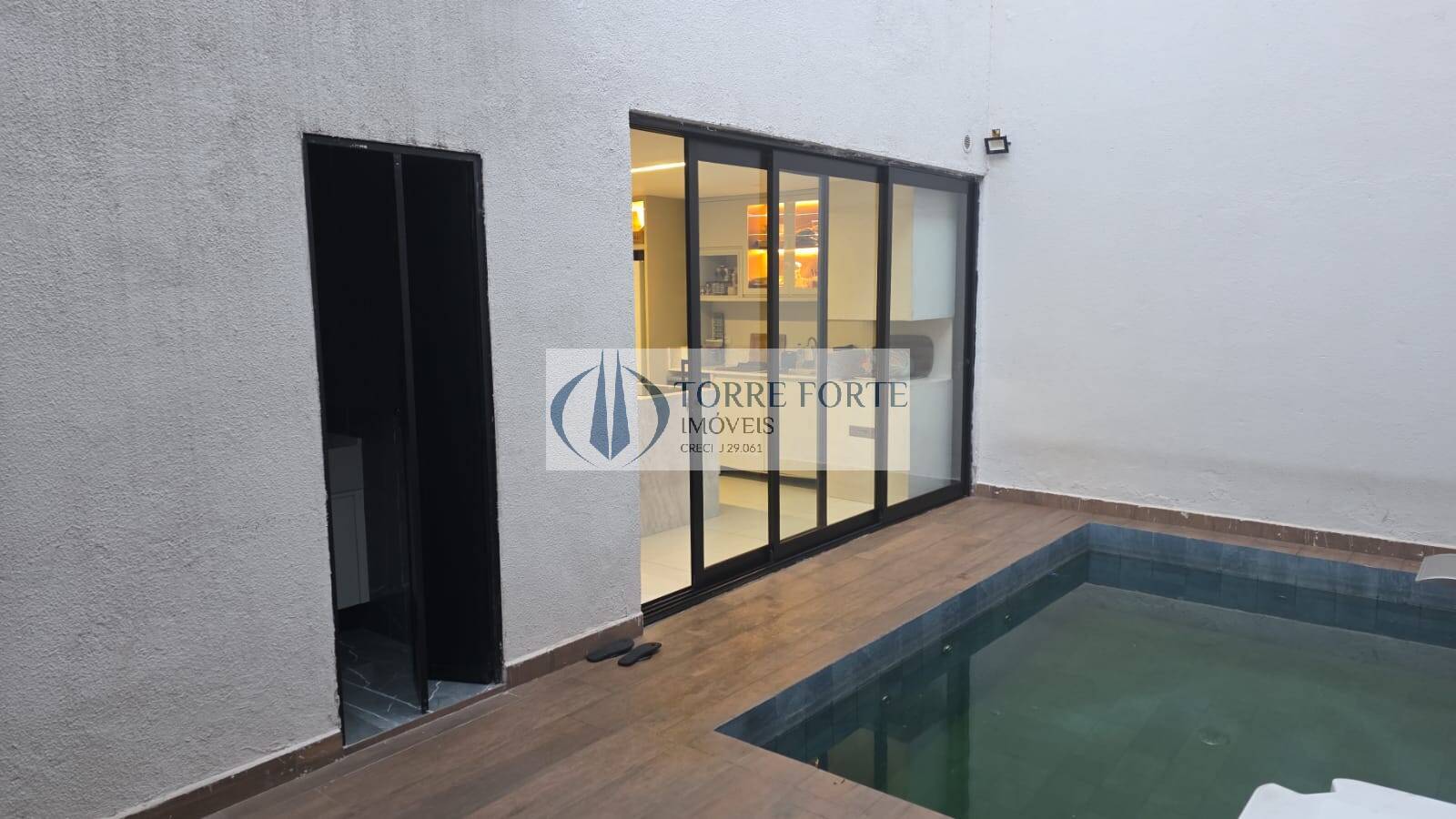 Casa à venda com 2 quartos, 220m² - Foto 33