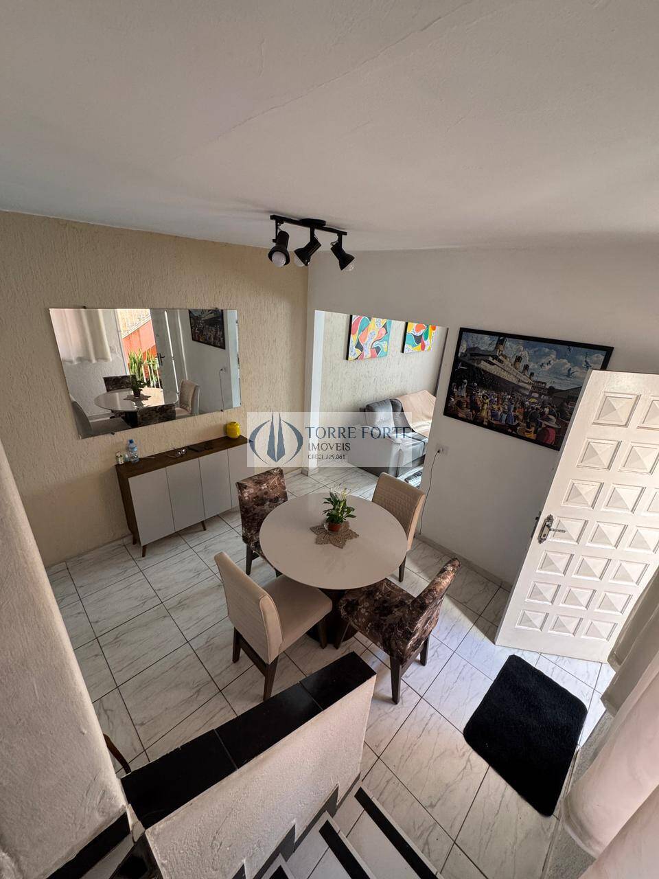 Casa à venda com 3 quartos, 125m² - Foto 4