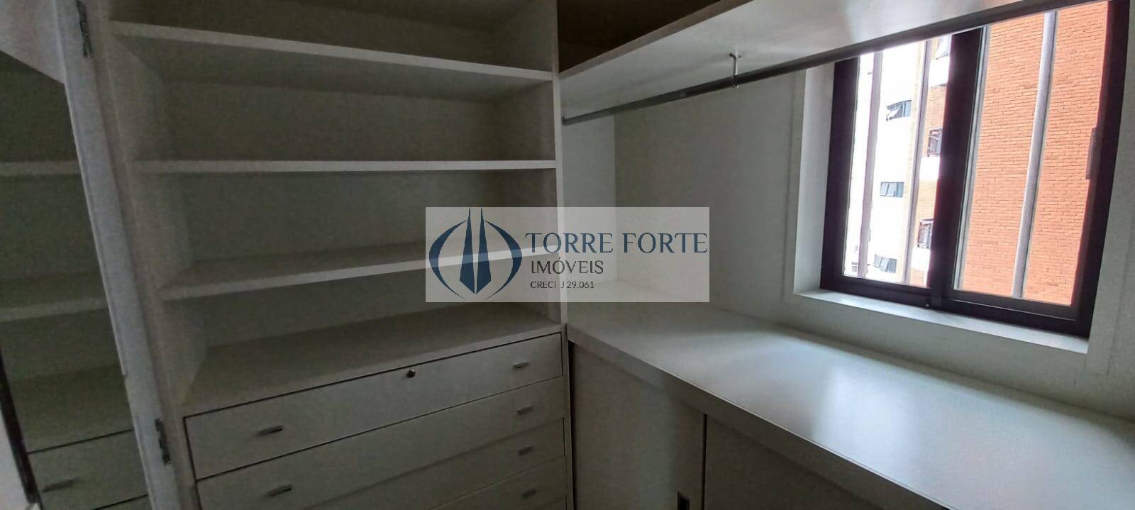 Apartamento, 4 quartos, 300 m² - Foto 17
