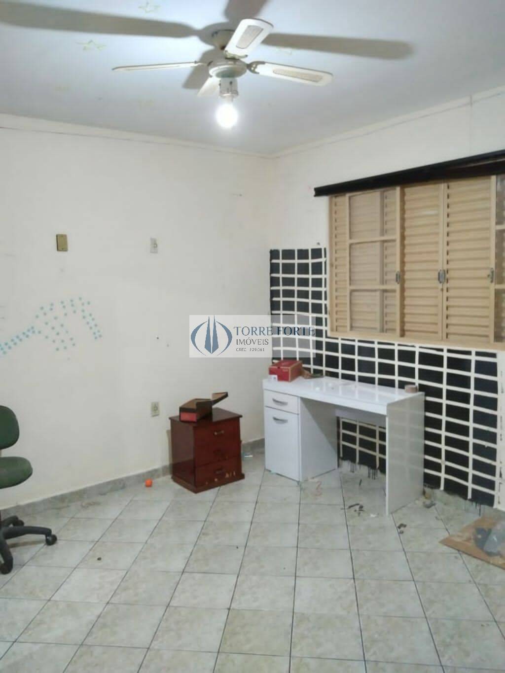 Casa, 3 quartos, 250 m² - Foto 16