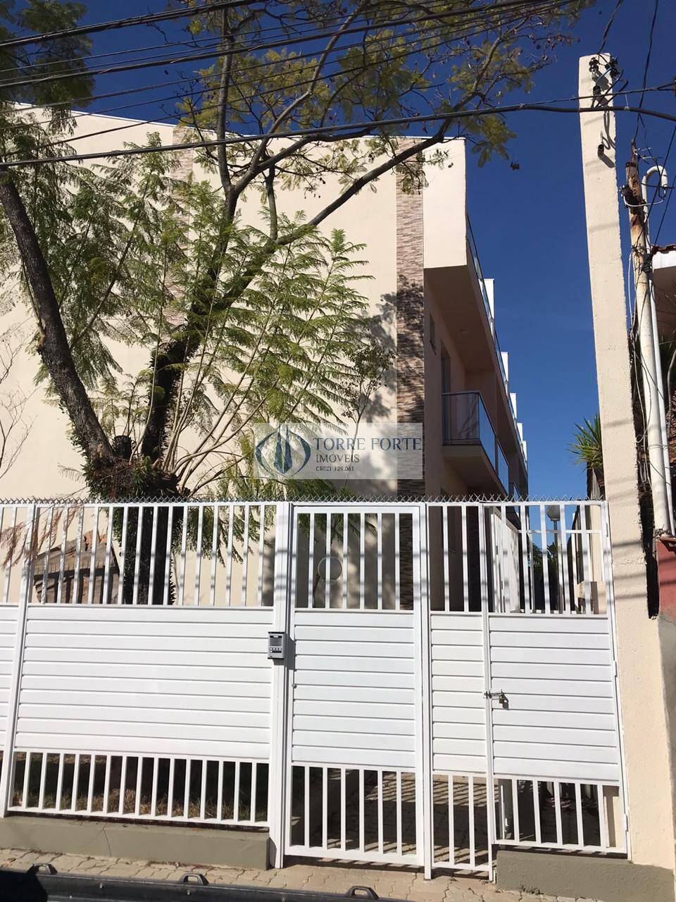 Sobrado, 3 quartos, 200 m² - Foto 1