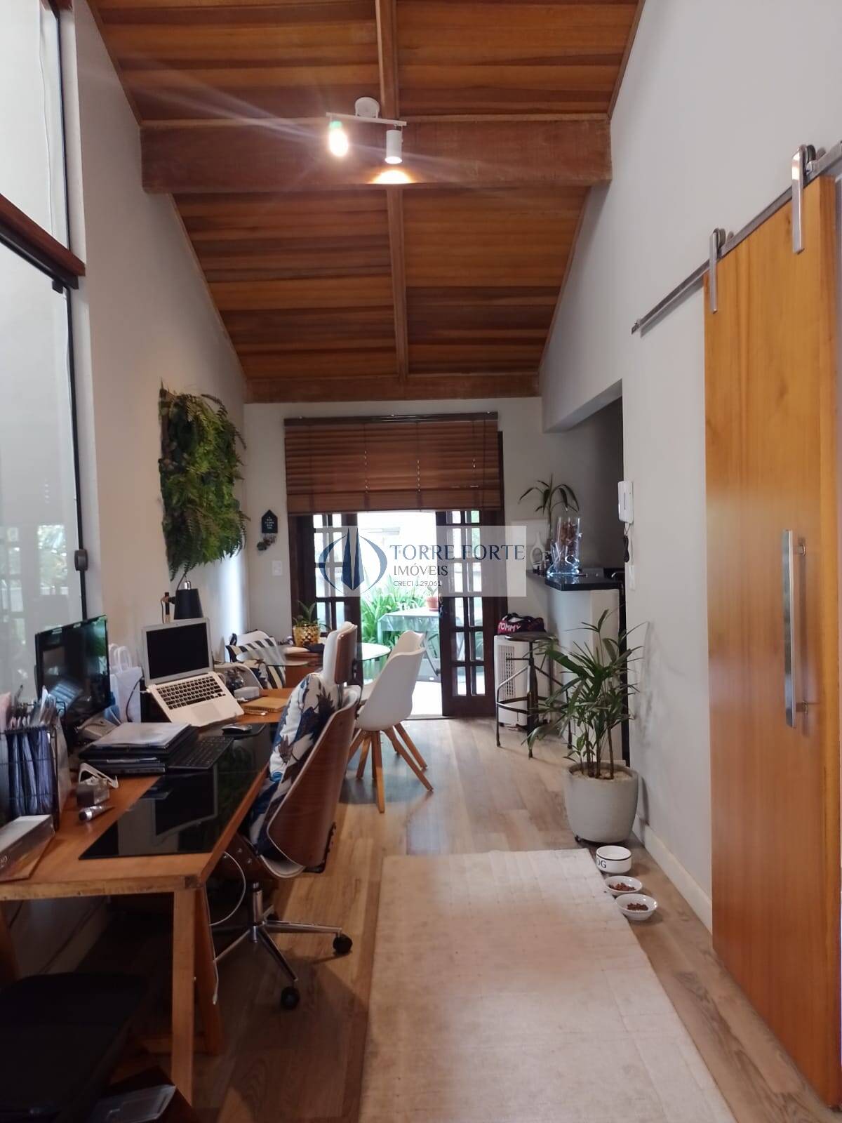 Casa, 3 quartos, 230 m² - Foto 2