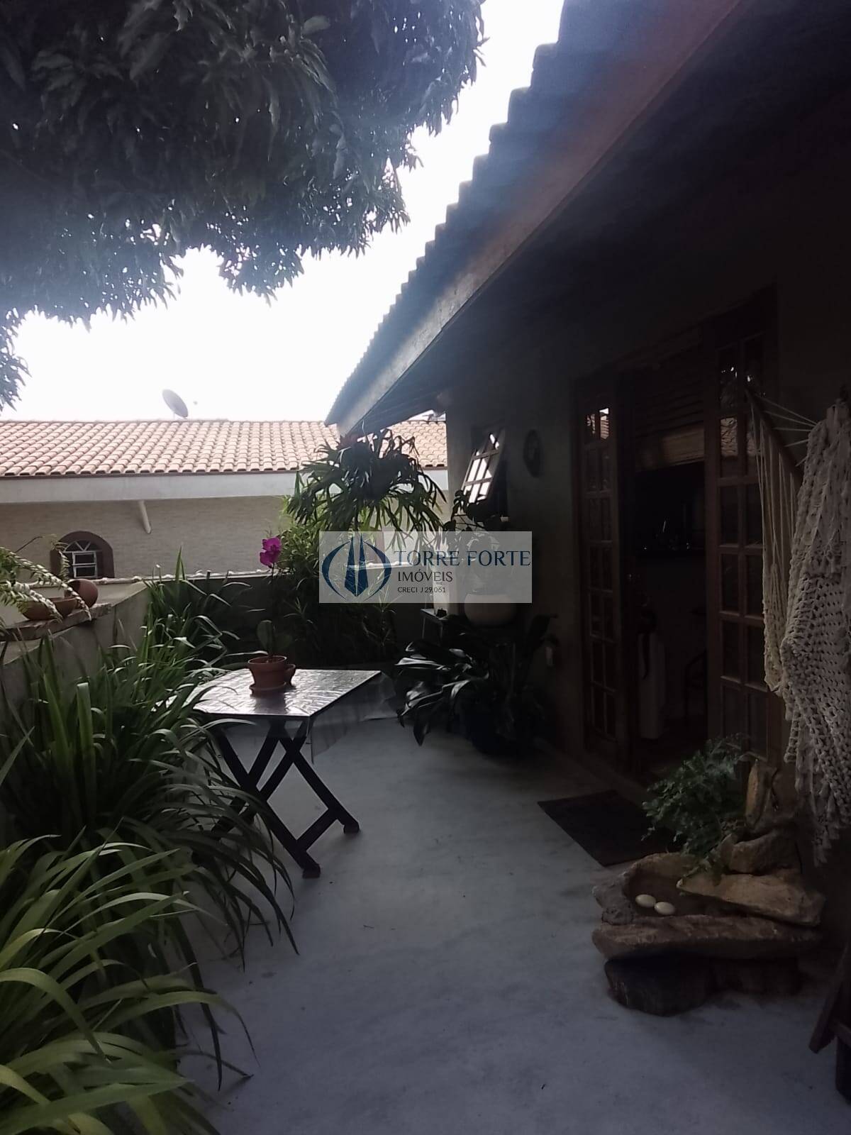 Casa, 3 quartos, 230 m² - Foto 4