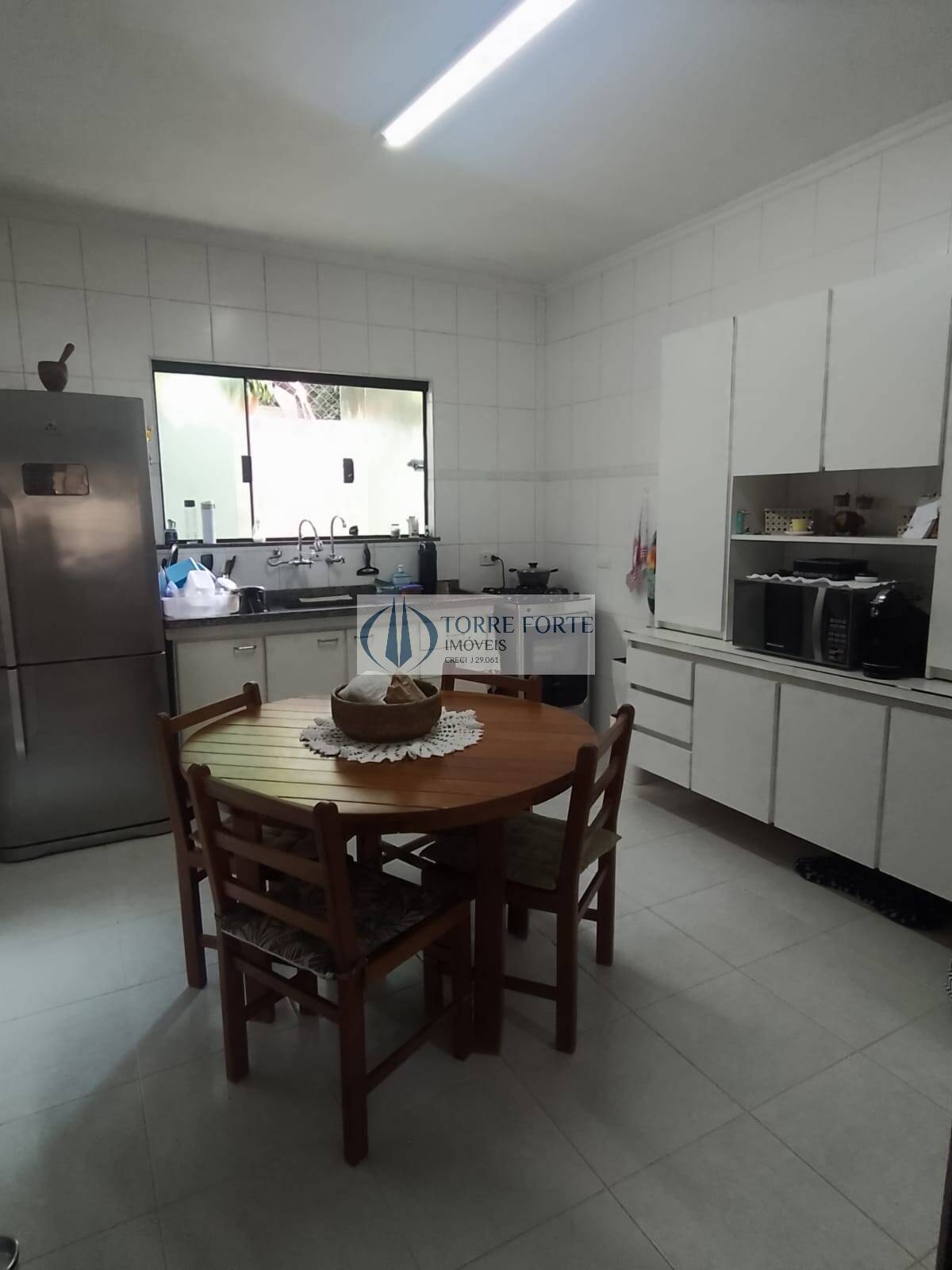 Casa, 3 quartos, 230 m² - Foto 35