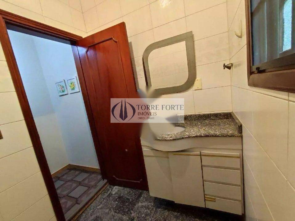 Casa, 4 quartos, 210 m² - Foto 9