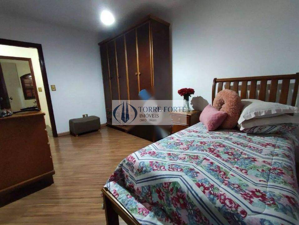 Casa, 4 quartos, 210 m² - Foto 13