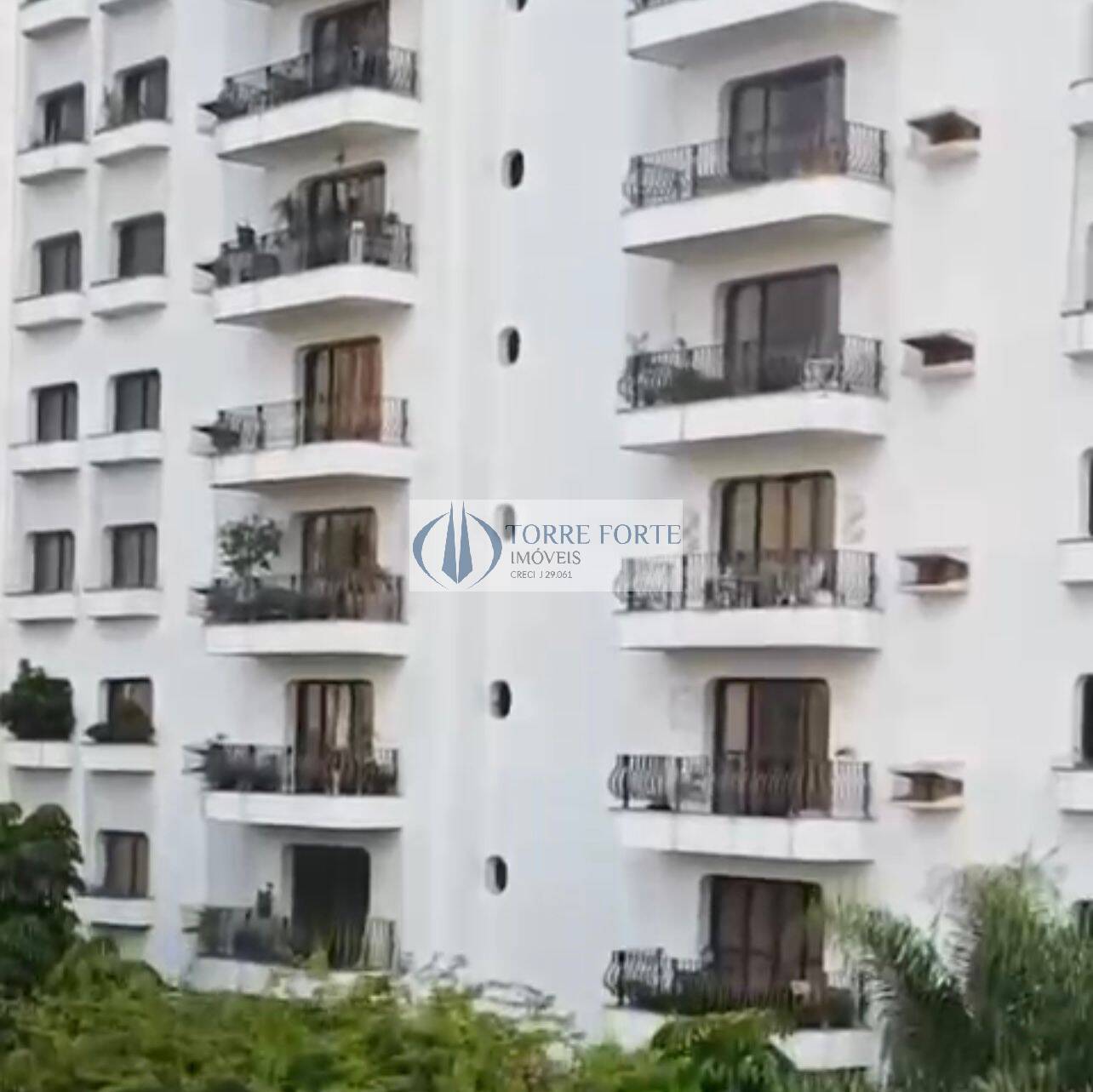 Apartamento, 3 quartos, 132 m² - Foto 1